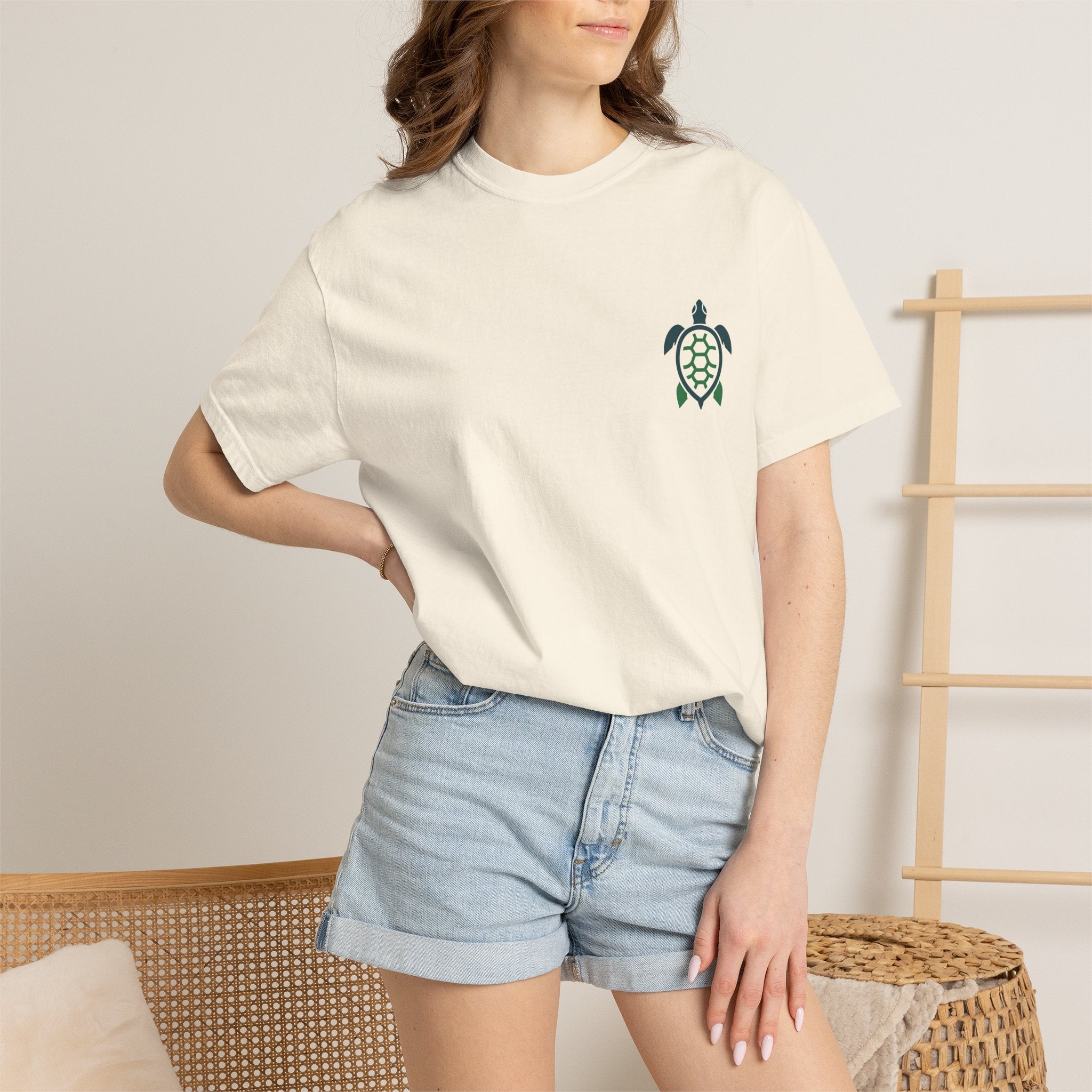 Simplistic Unisex Sea Turtle T-Shirt