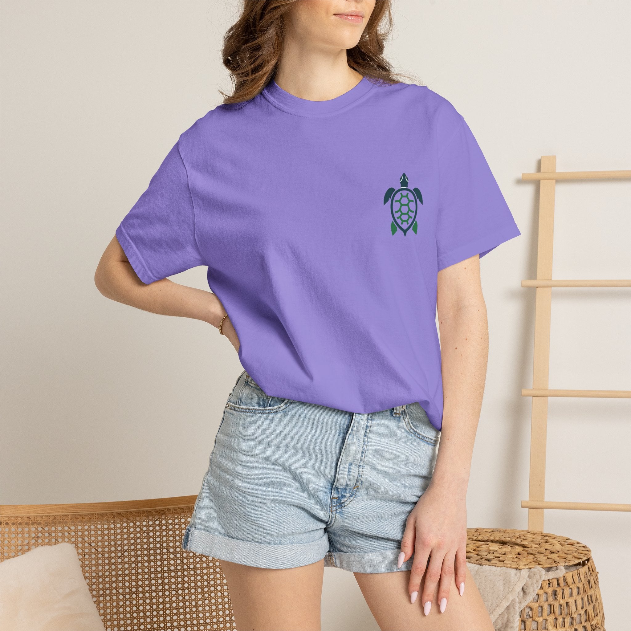 Simplistic Unisex Sea Turtle T-Shirt